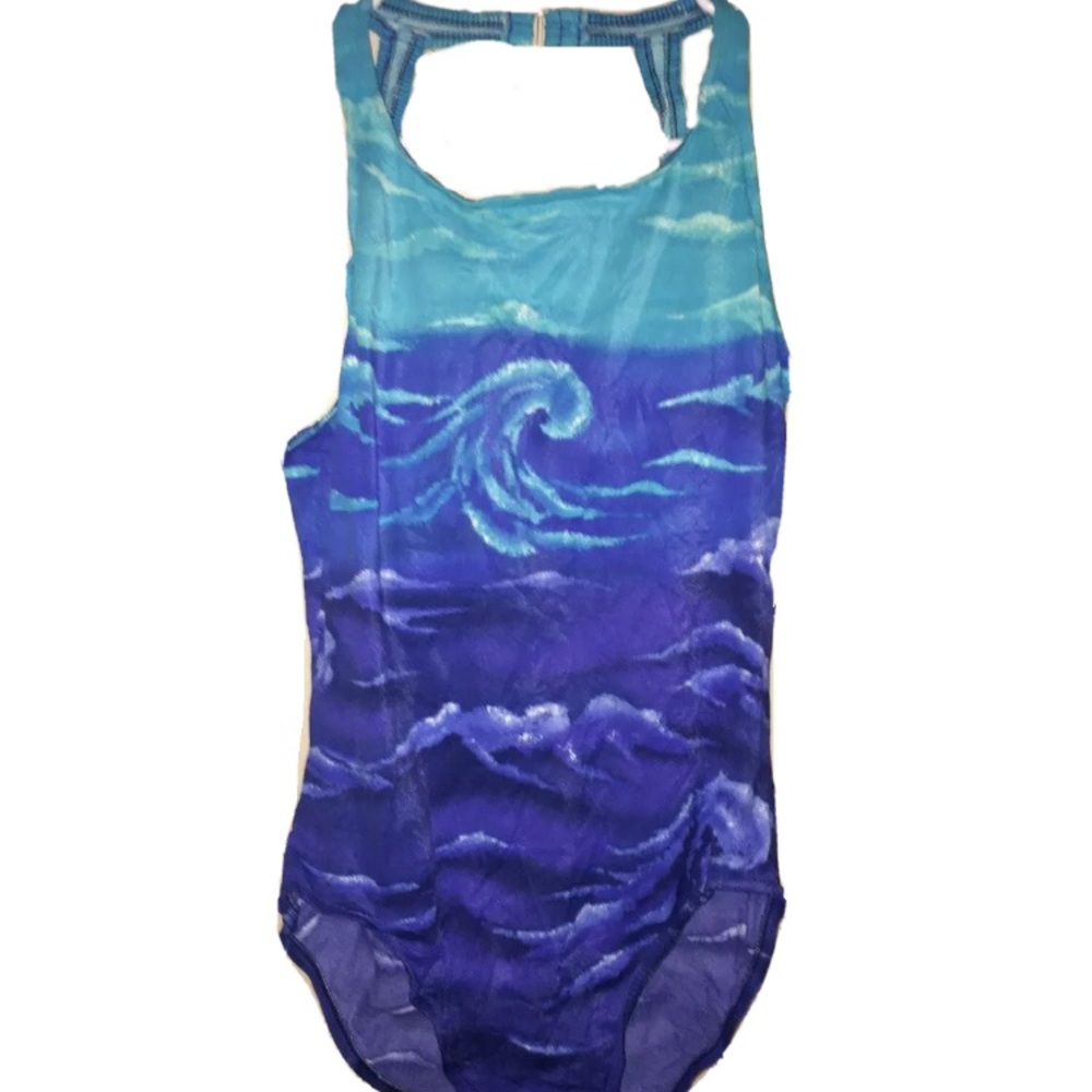 One piece swimsuit